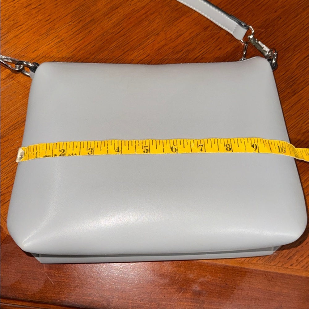 VONI LOS ANGELES gray color shoulder bag purse zip closure med size adjustable - Picture 14 of 17